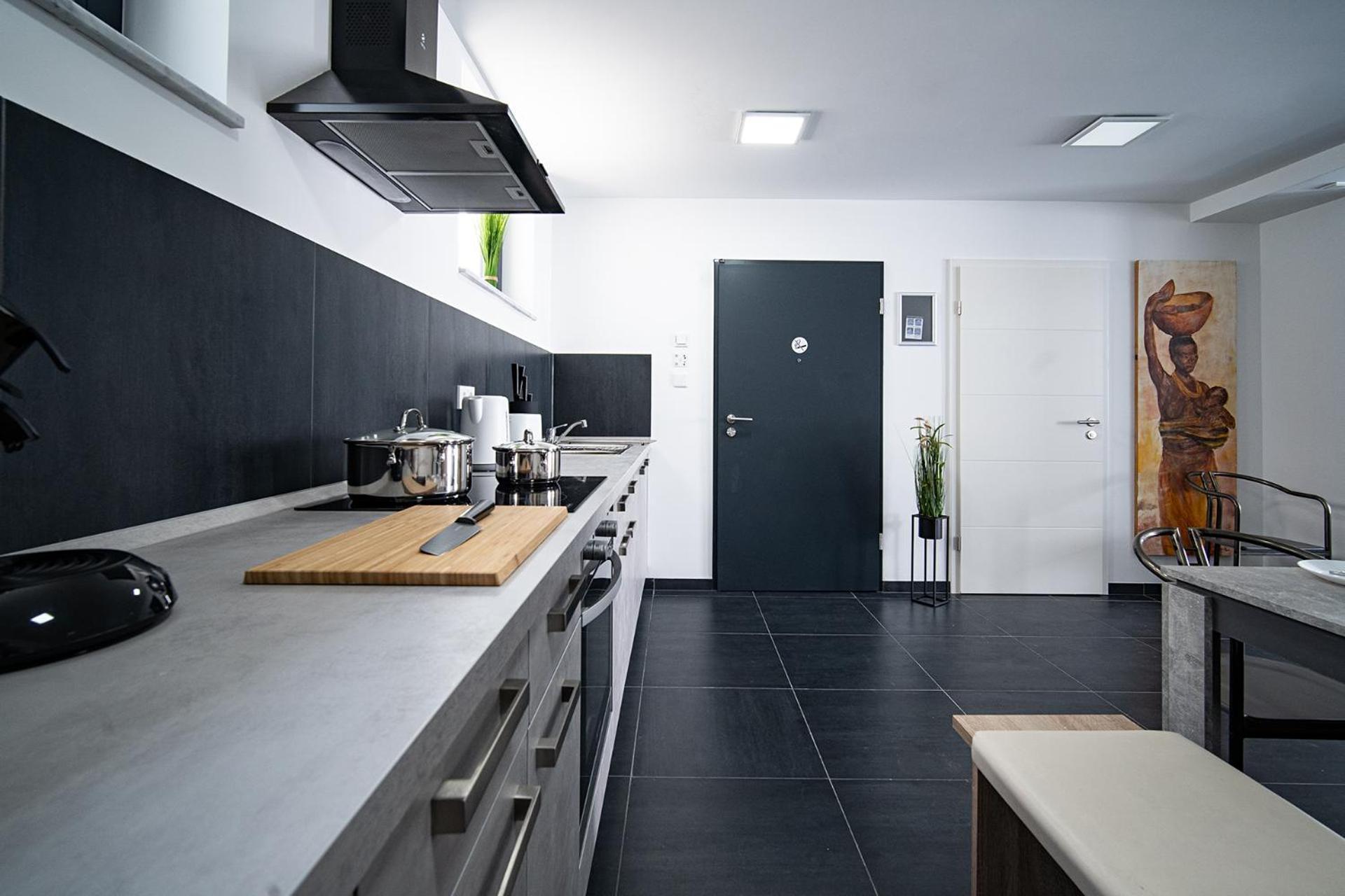 Blauer Stein Apartments Wh6 พุลไฮม์ ภายนอก รูปภาพ